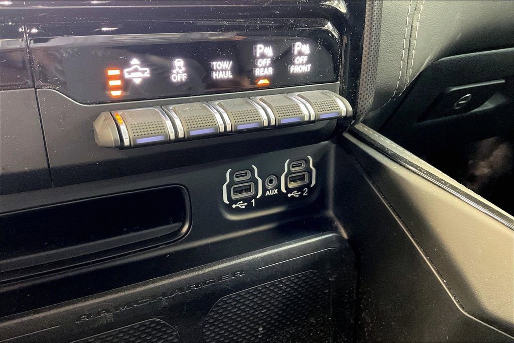 Used 2022 RAM 1500 Limited w/ Body-Colour Bumper Group AWD/4WD image 16