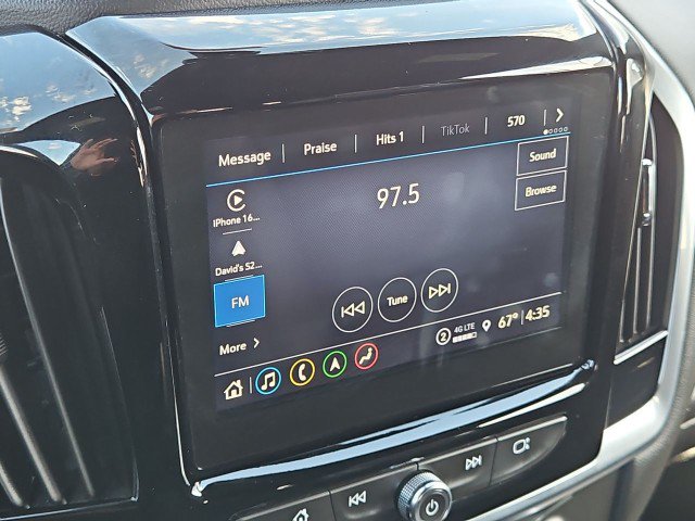 Used 2023 Chevrolet Traverse RS AWD/4WD image 13
