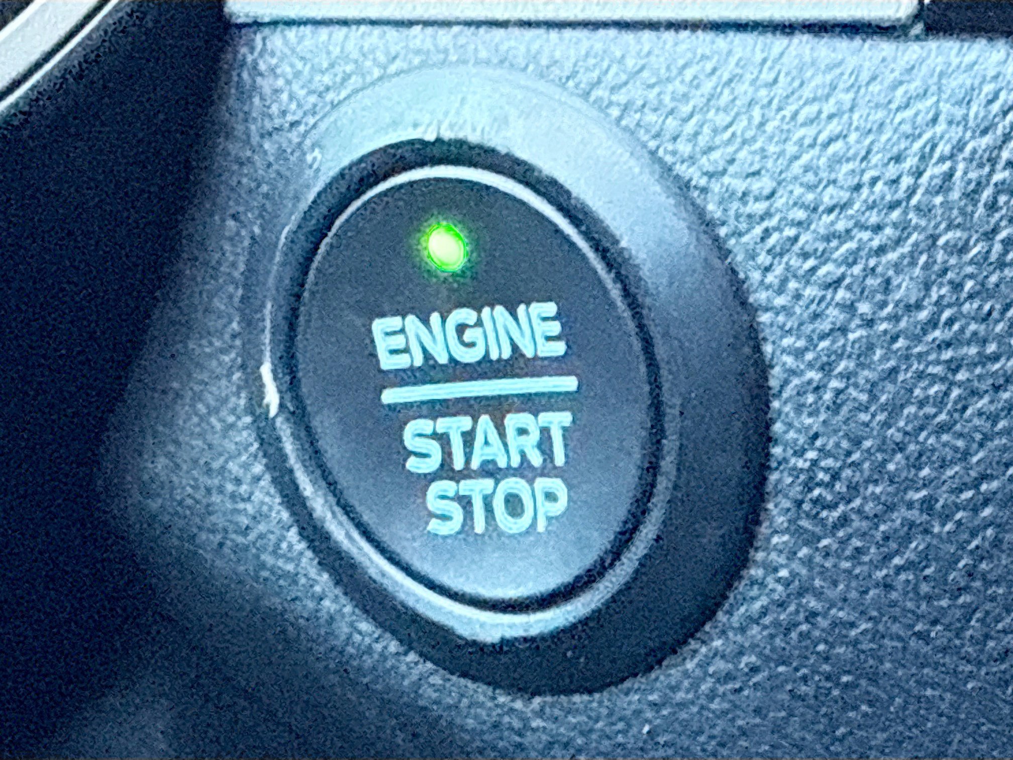 Used 2020 Ford Escape SE Sport image 35