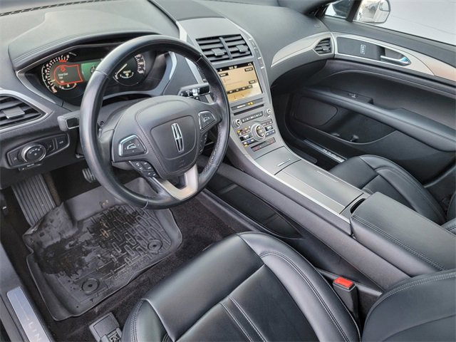 Used 2017 Lincoln MKZ Premiere image 19