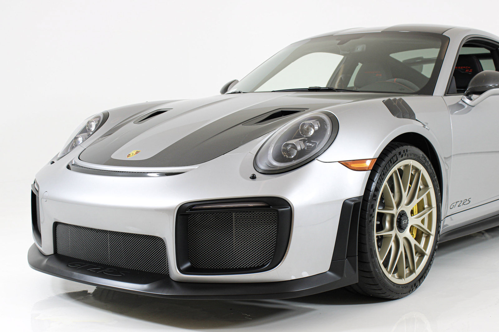 Used 2018 Porsche 911 GT2 RS RWD image 13