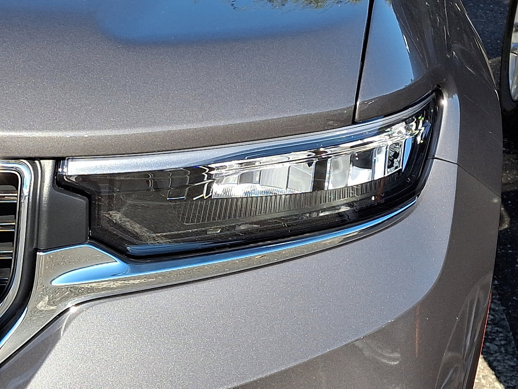 New 2025 Jeep Grand Cherokee Laredo X w/ Luxury Tech Group I image 4