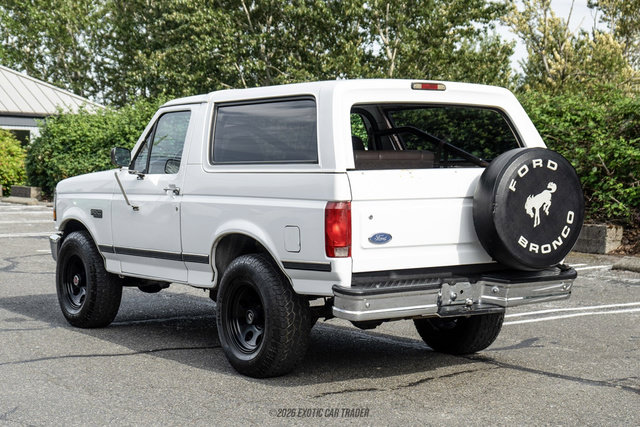 Used 1992 Ford Bronco Custom AWD/4WD image 6