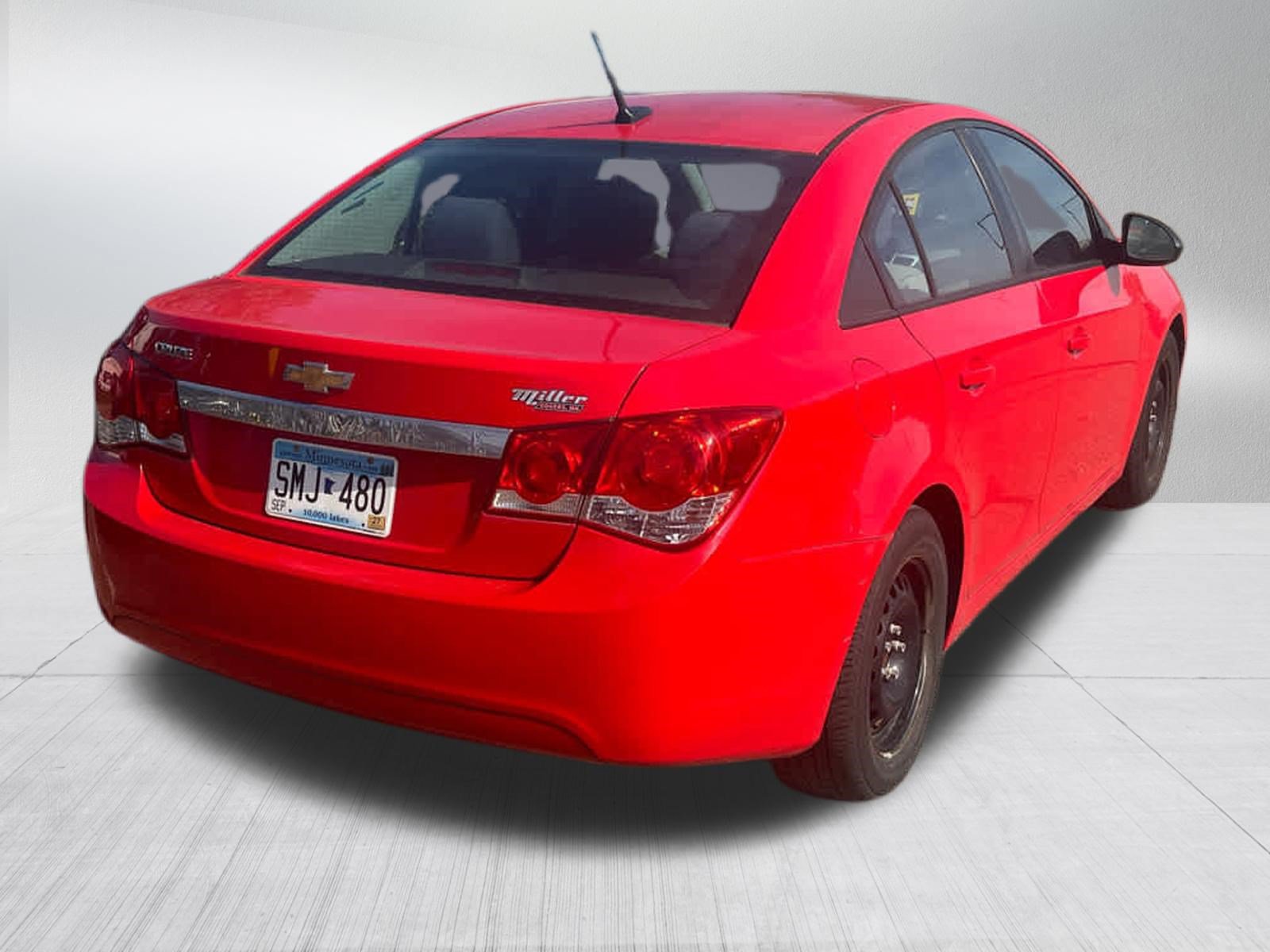 Used 2014 Chevrolet Cruze LS FWD image 3