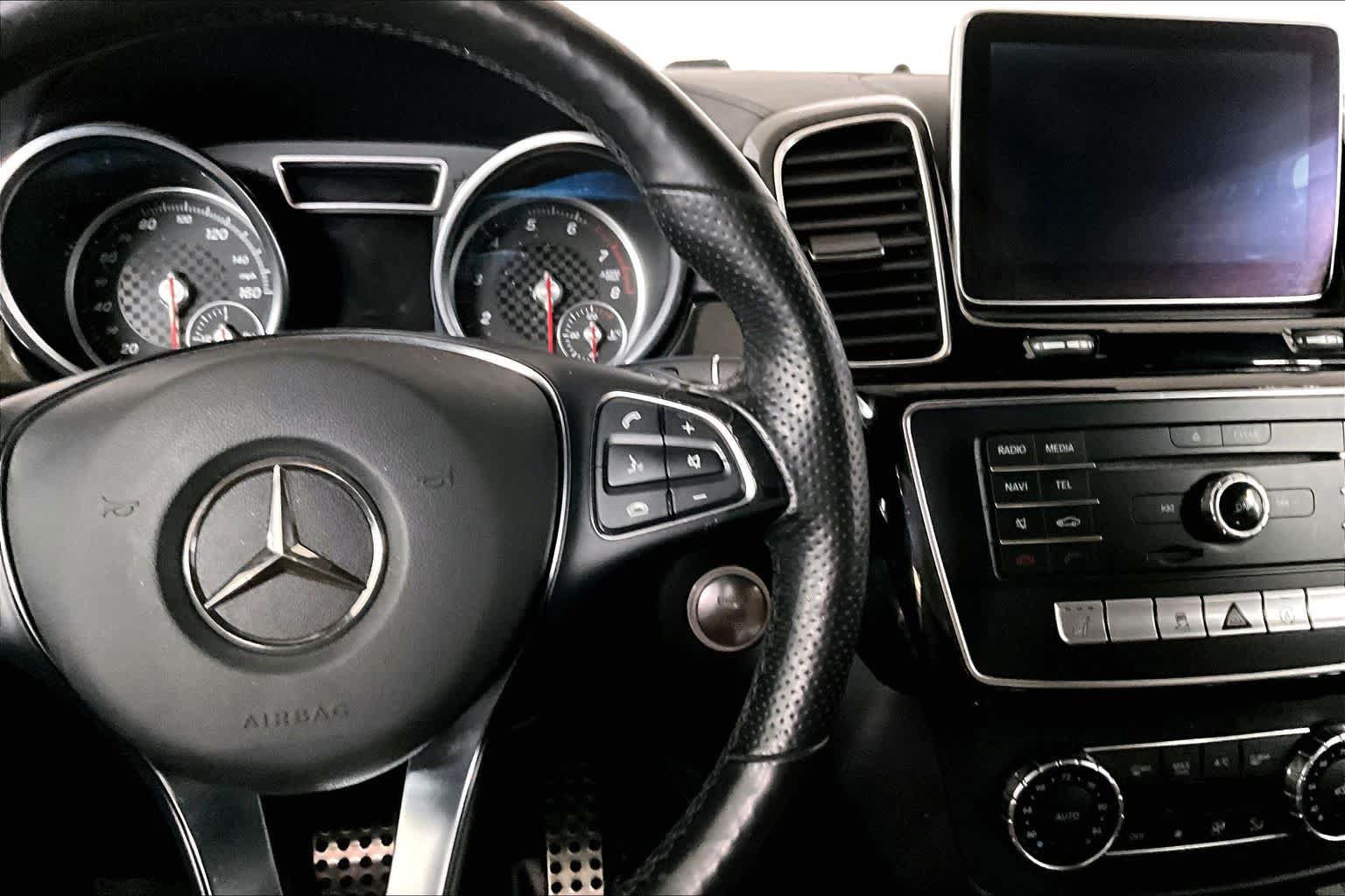 Certified 2016 Mercedes-Benz GLE 450 4MATIC Coupe w/ Parking Assist Package image 25