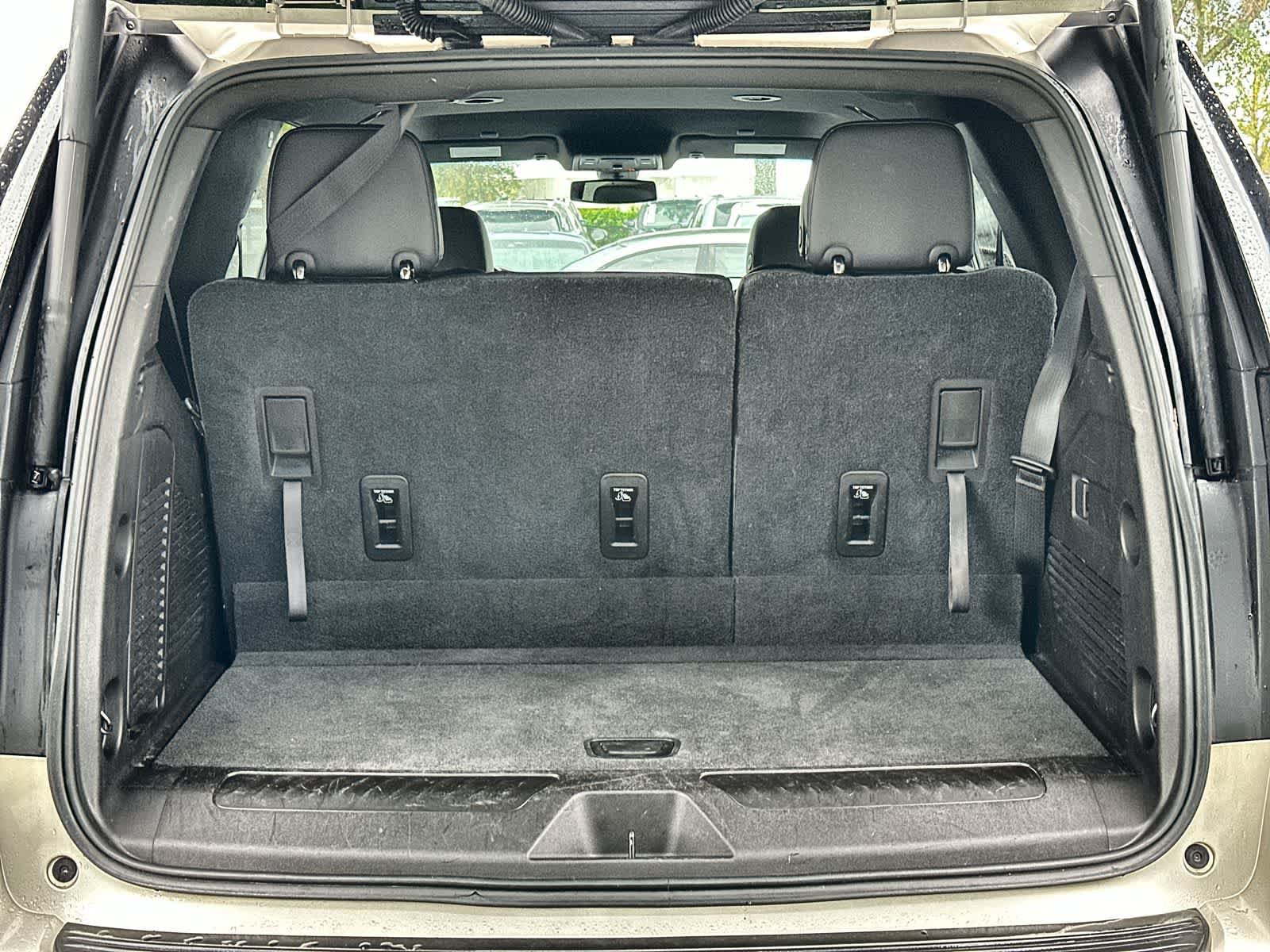 Used 2021 Chevrolet Tahoe LT RWD image 16