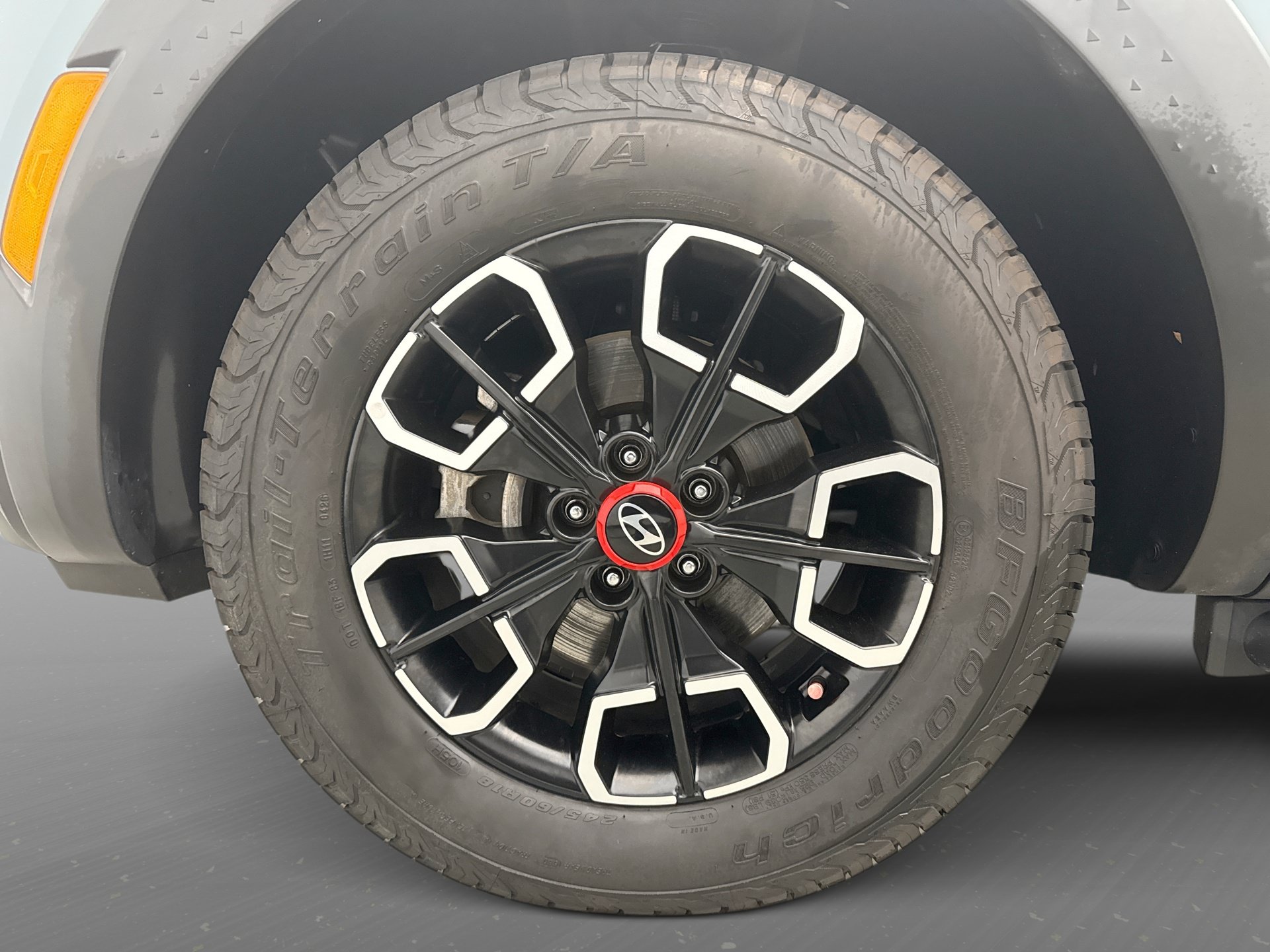 Used 2024 Hyundai Santa Cruz XRT AWD/4WD image 25