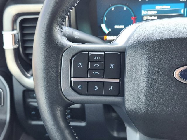 Used 2024 Ford F250 Lariat w/ Chrome Package AWD/4WD image 30
