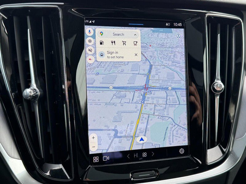 Certified 2024 Volvo S60 B5 Core image 21