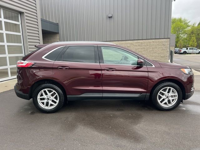 Used 2023 Ford Edge SEL AWD/4WD image 4