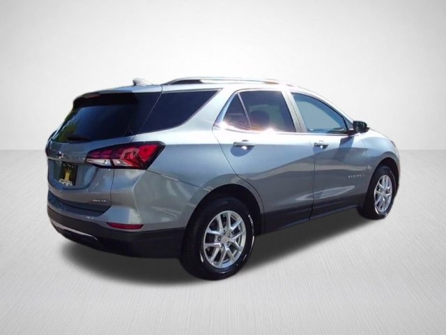 Used 2024 Chevrolet Equinox LT AWD/4WD image 10