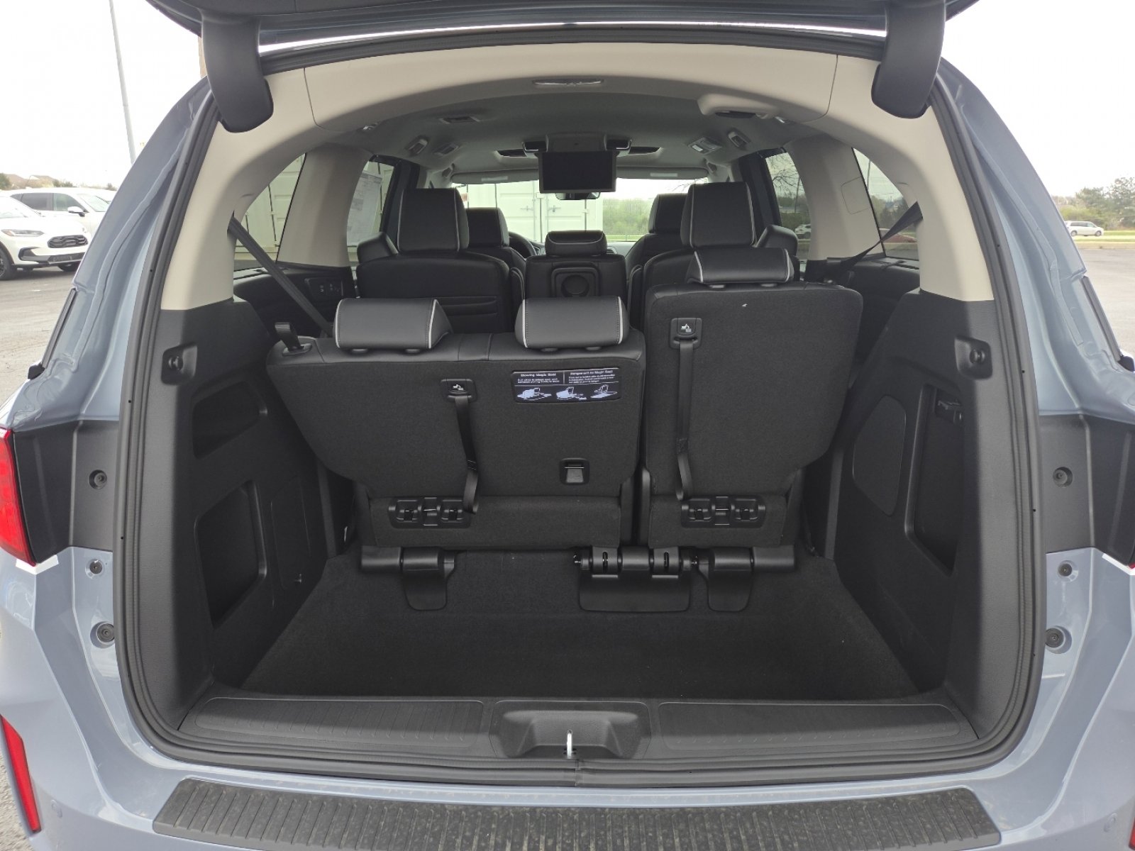 New 2026 Honda Odyssey Touring image 19