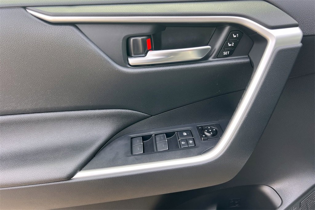 Certified 2023 Toyota RAV4 XLE Premium image 13