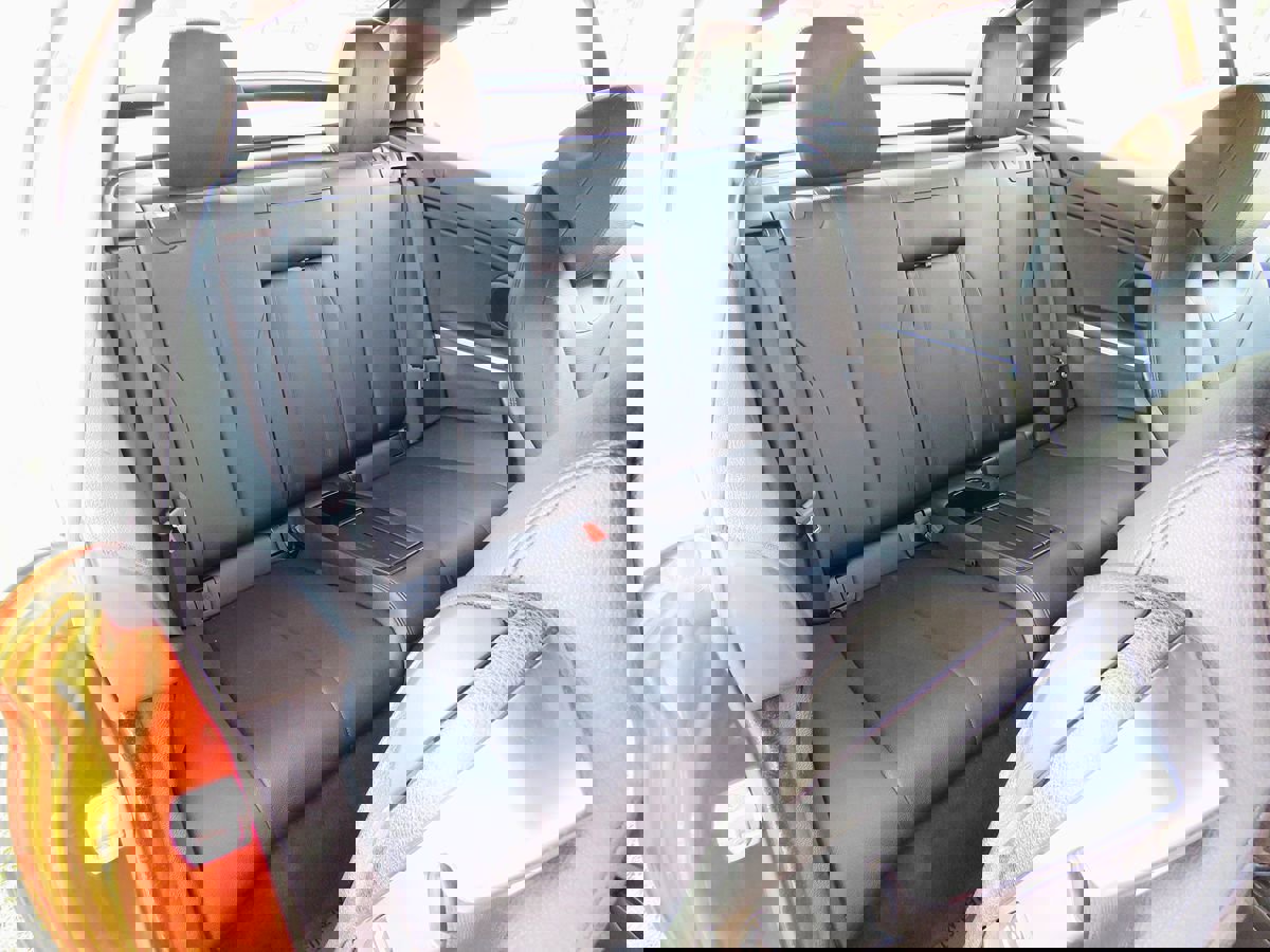 Used 2019 BMW 430i Convertible RWD image 25