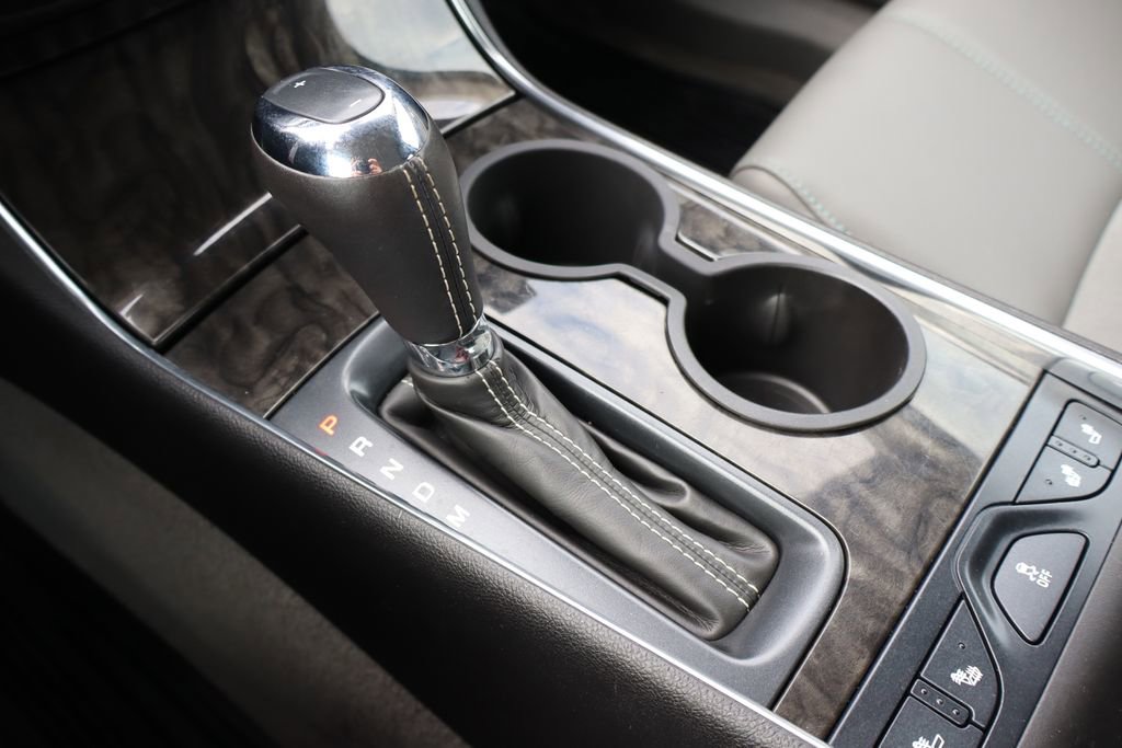 Used 2014 Chevrolet Impala LT w/ Premium Seating Package image 9