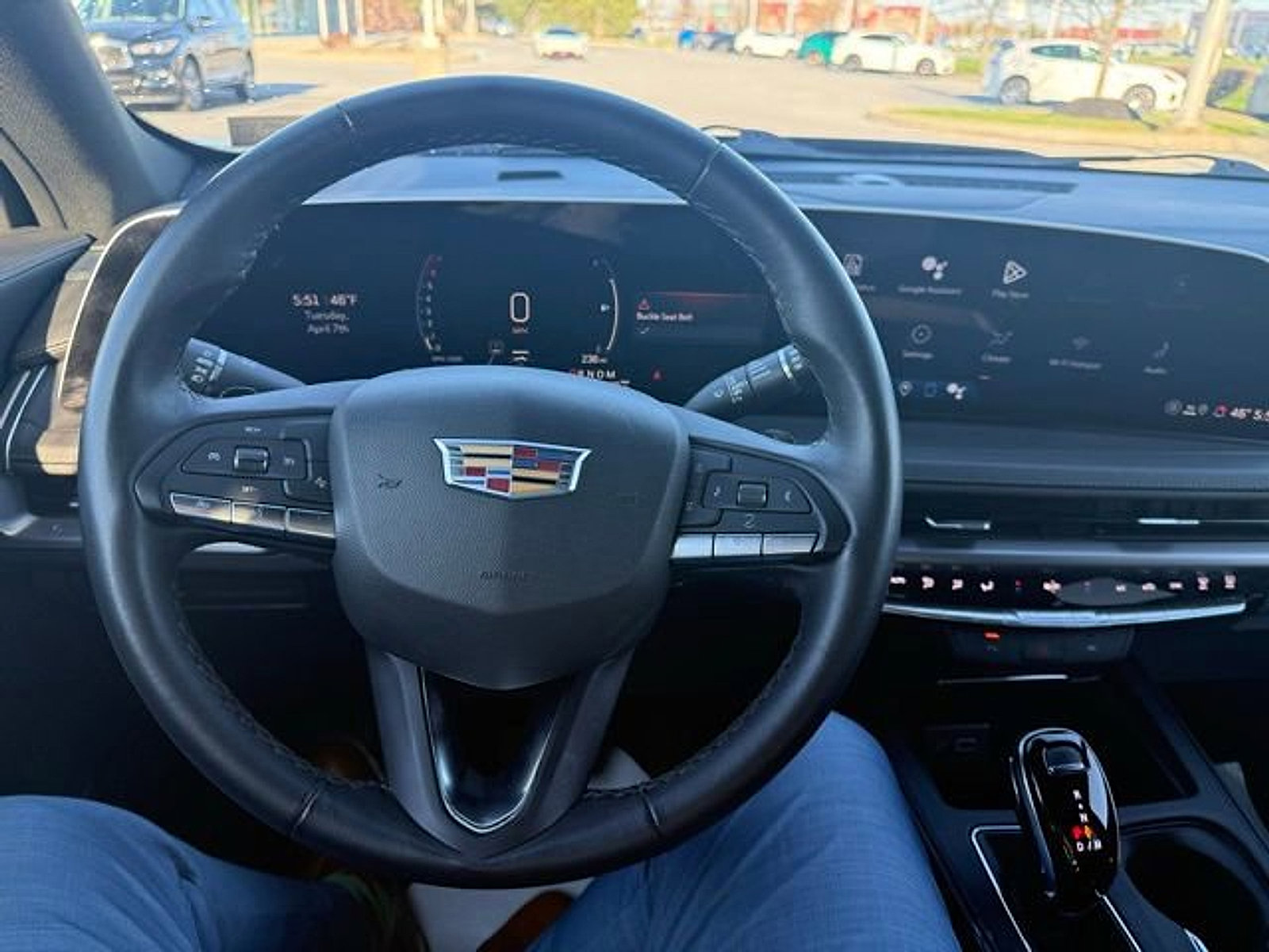 Used 2025 Cadillac XT4 Premium Luxury image 21