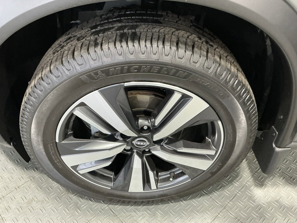 Used 2023 Nissan Rogue Platinum w/ Platinum Premium Package image 44