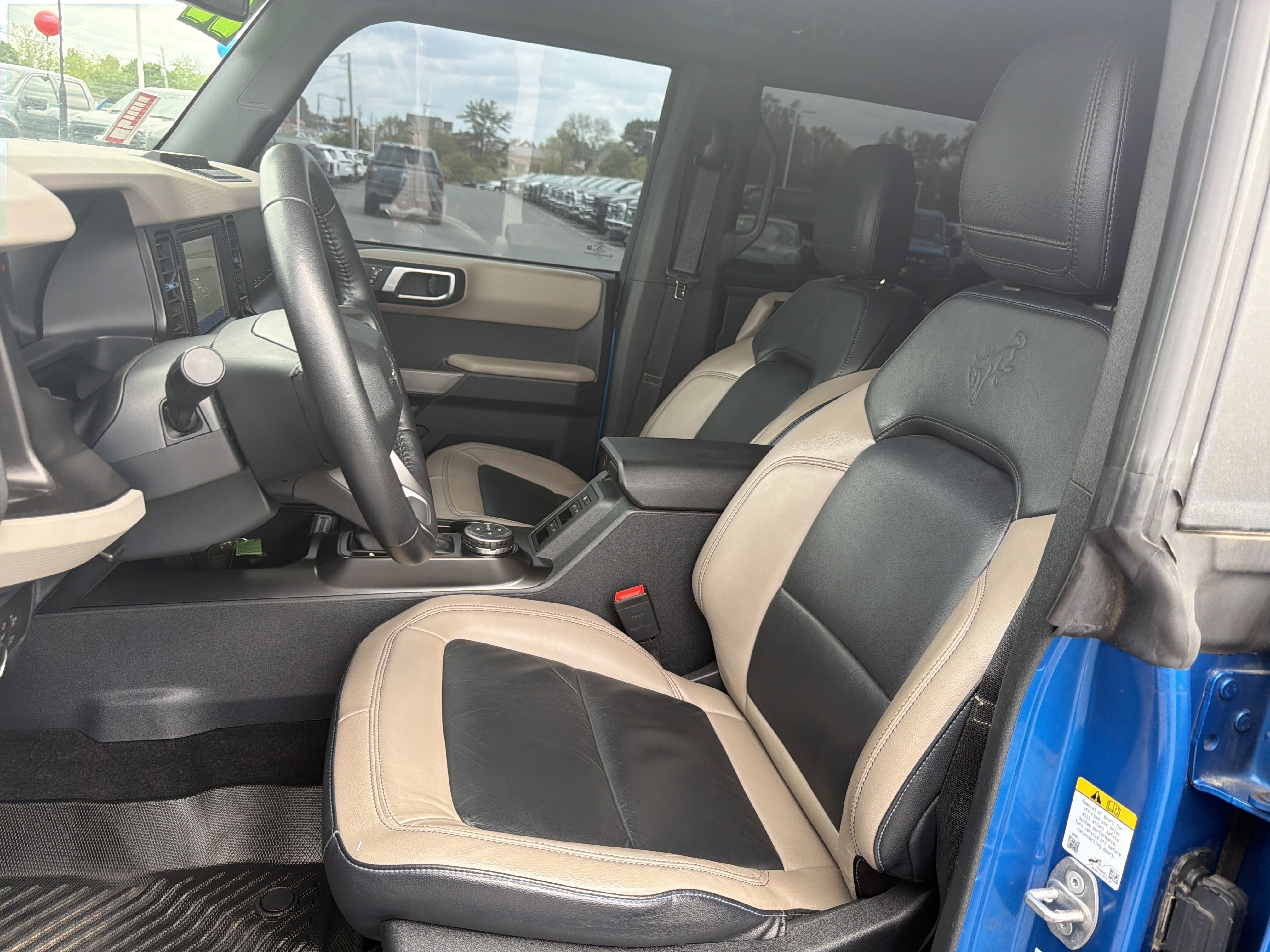 Used 2022 Ford Bronco Wildtrak AWD/4WD image 12