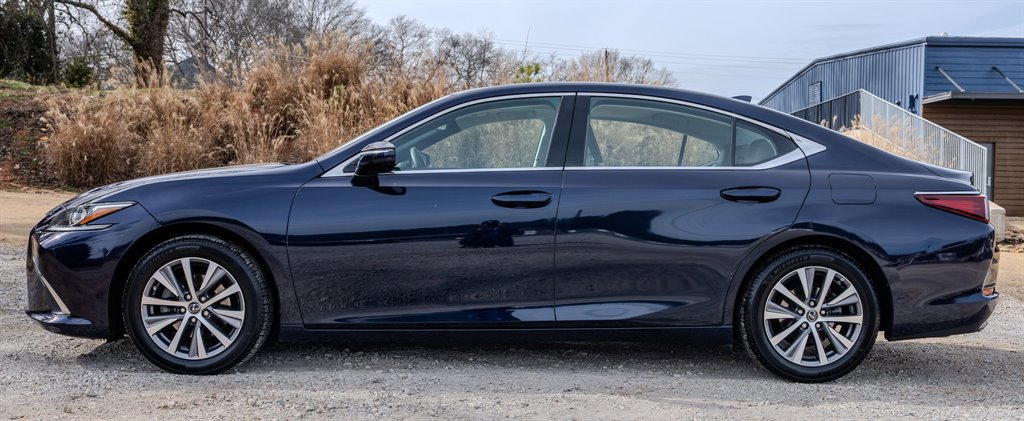 Used 2020 Lexus ES 350 image 2