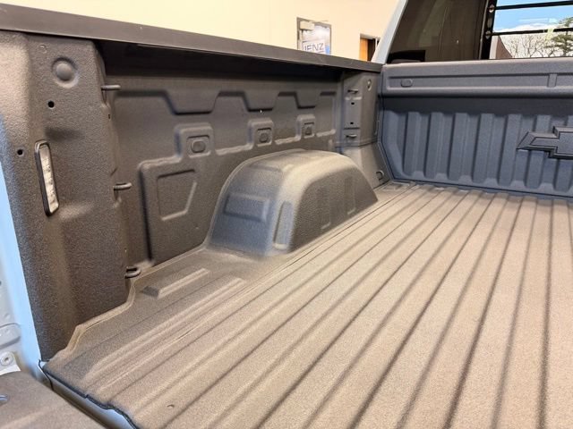 Used 2024 Chevrolet Silverado 1500 RST AWD/4WD image 8
