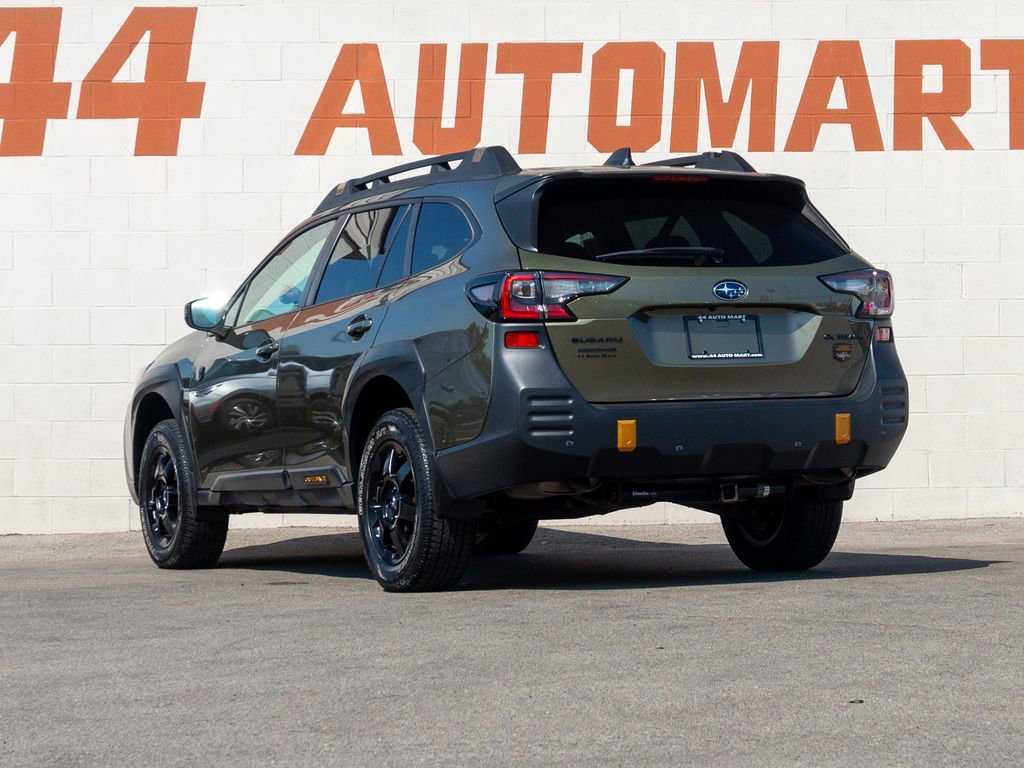 Used 2022 Subaru Outback Wilderness w/ Wilderness Package image 8