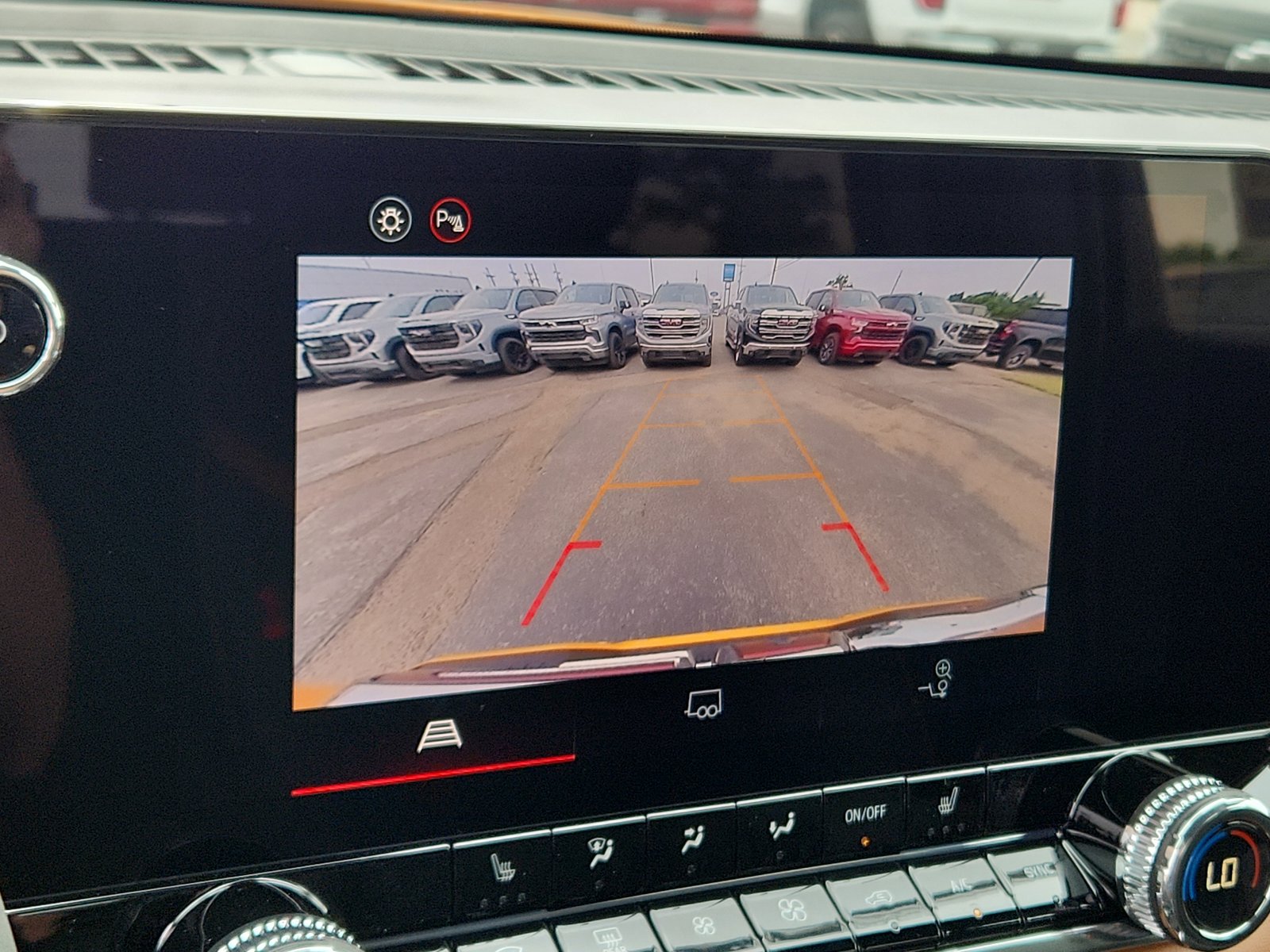 New 2026 GMC Canyon AT4 image 14