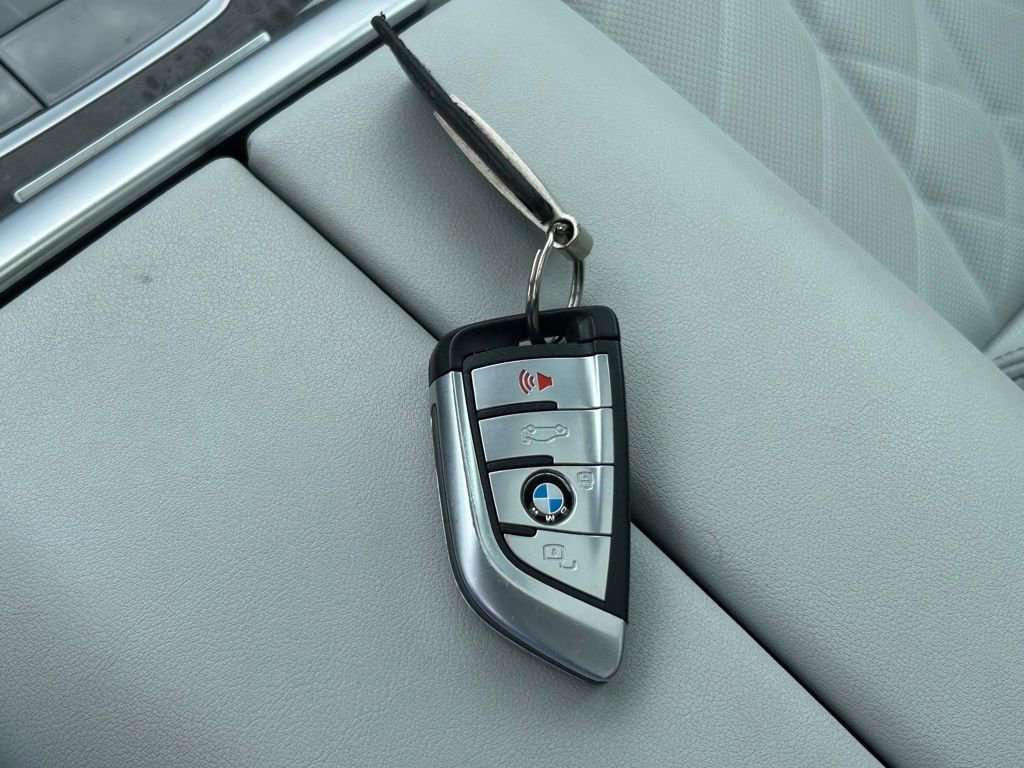 Used 2023 BMW X5 xDrive40i w/ Premium Package AWD/4WD image 43