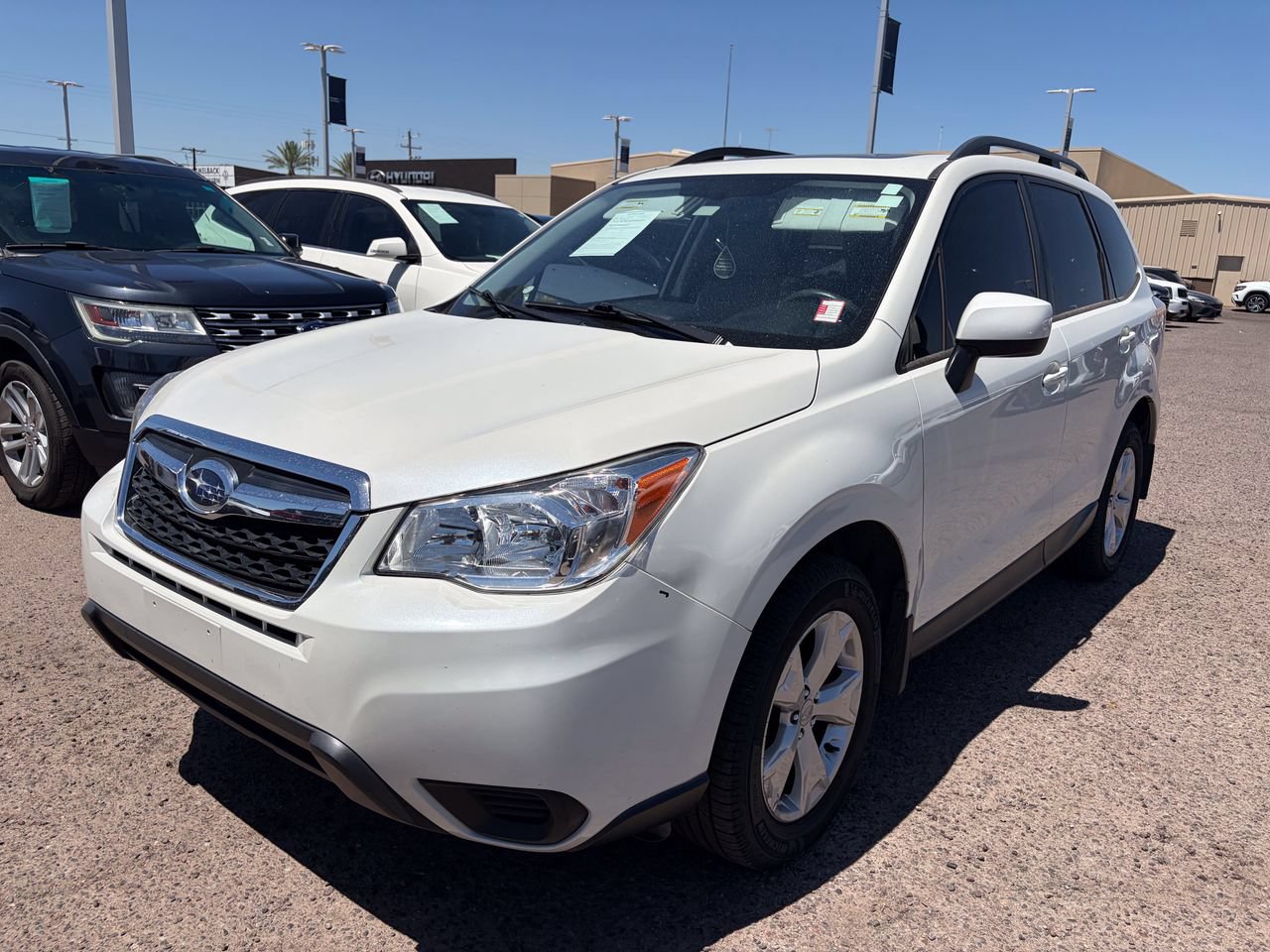 Used 2016 Subaru Forester 2.5i Premium w/ All-Weather Package AWD/4WD image 4