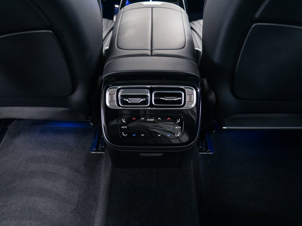 Used 2024 Mercedes-Benz S 63 AMG S image 29