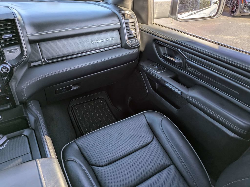 Used 2023 RAM 1500 Limited AWD/4WD image 17