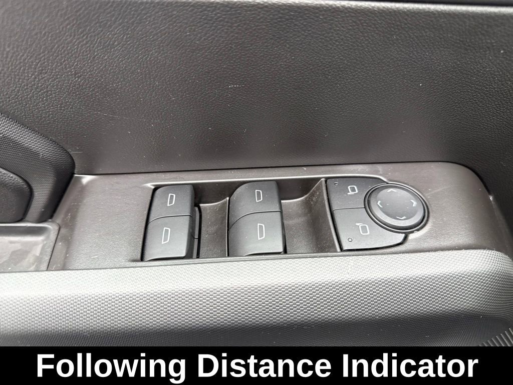 Used 2025 Chevrolet Colorado W/T image 14