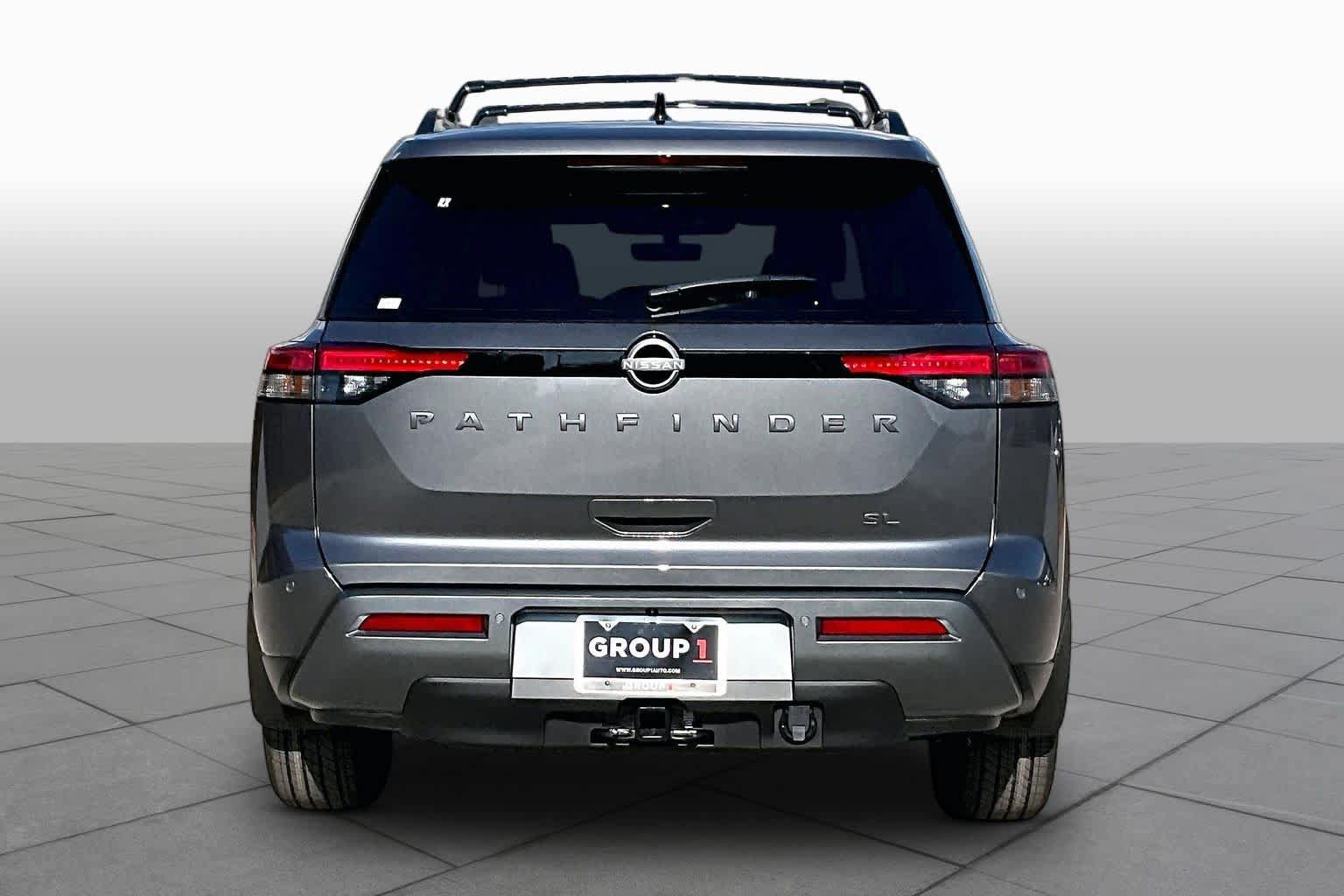 New 2026 Nissan Pathfinder SL FWD image 4
