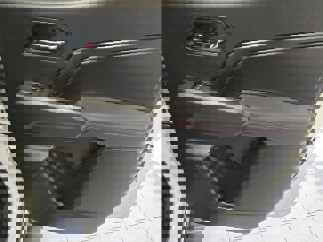 Used 2024 Chevrolet Colorado Z71 w/ Z71 Convenience Package 2 image 8