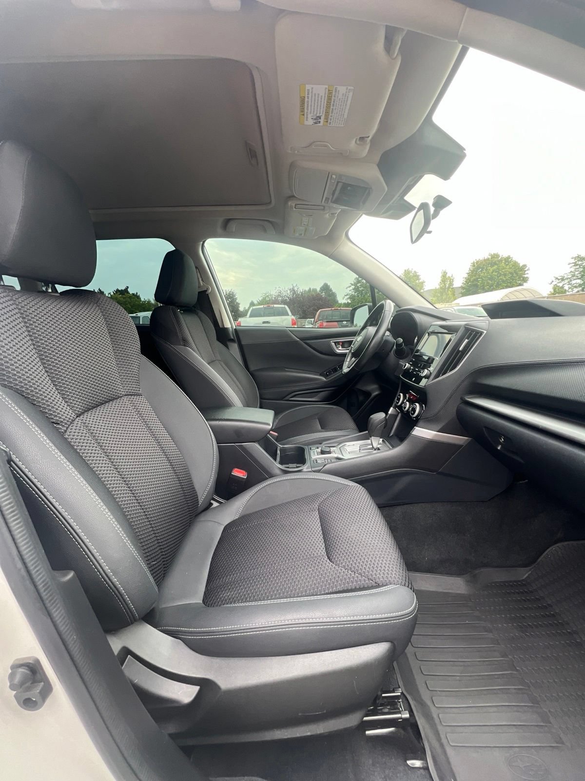 Used 2022 Subaru Forester Premium AWD/4WD image 10