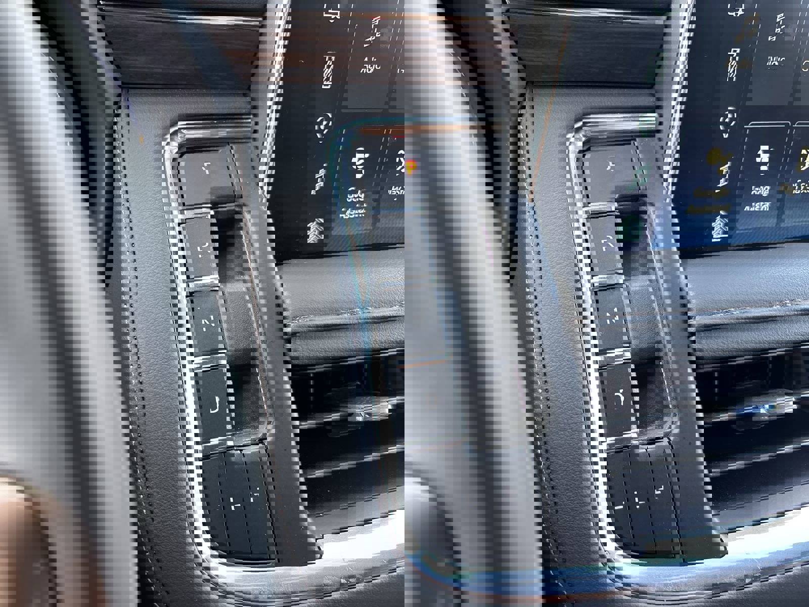 Certified 2024 Chevrolet Tahoe High Country image 22