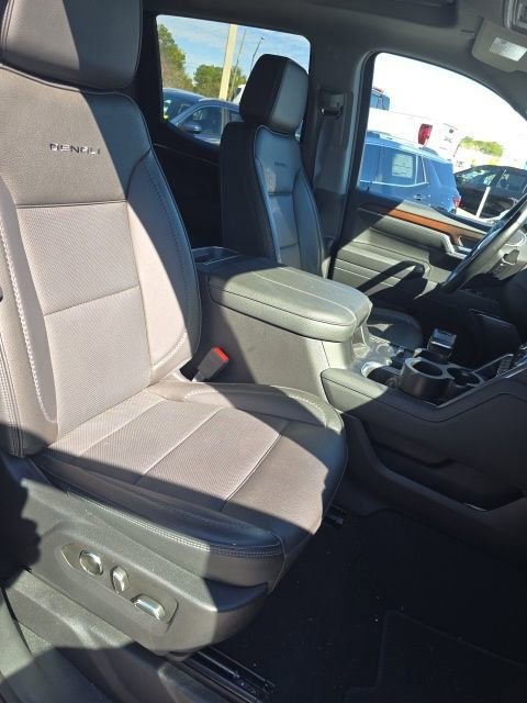 Certified 2024 GMC Sierra 1500 Denali w/ Denali Reserve Package image 5