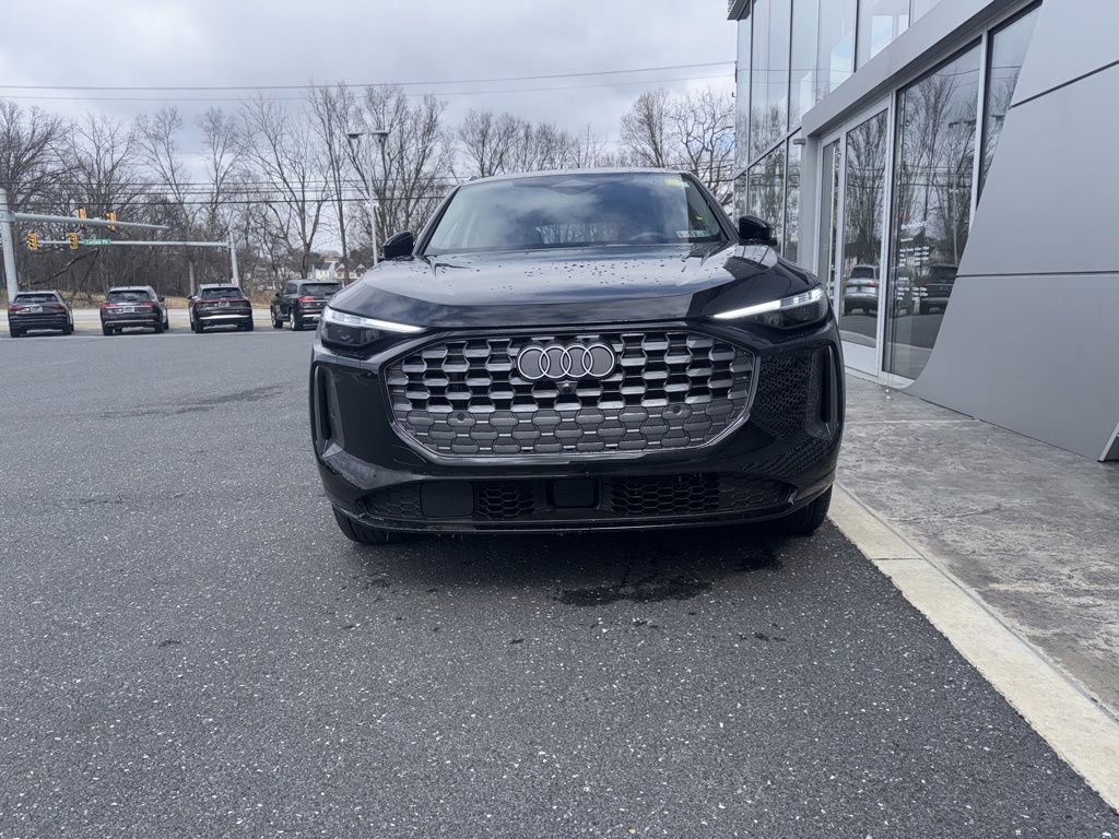 Certified 2025 Audi Q5 2.0T Premium Plus w/ Premium Plus image 33