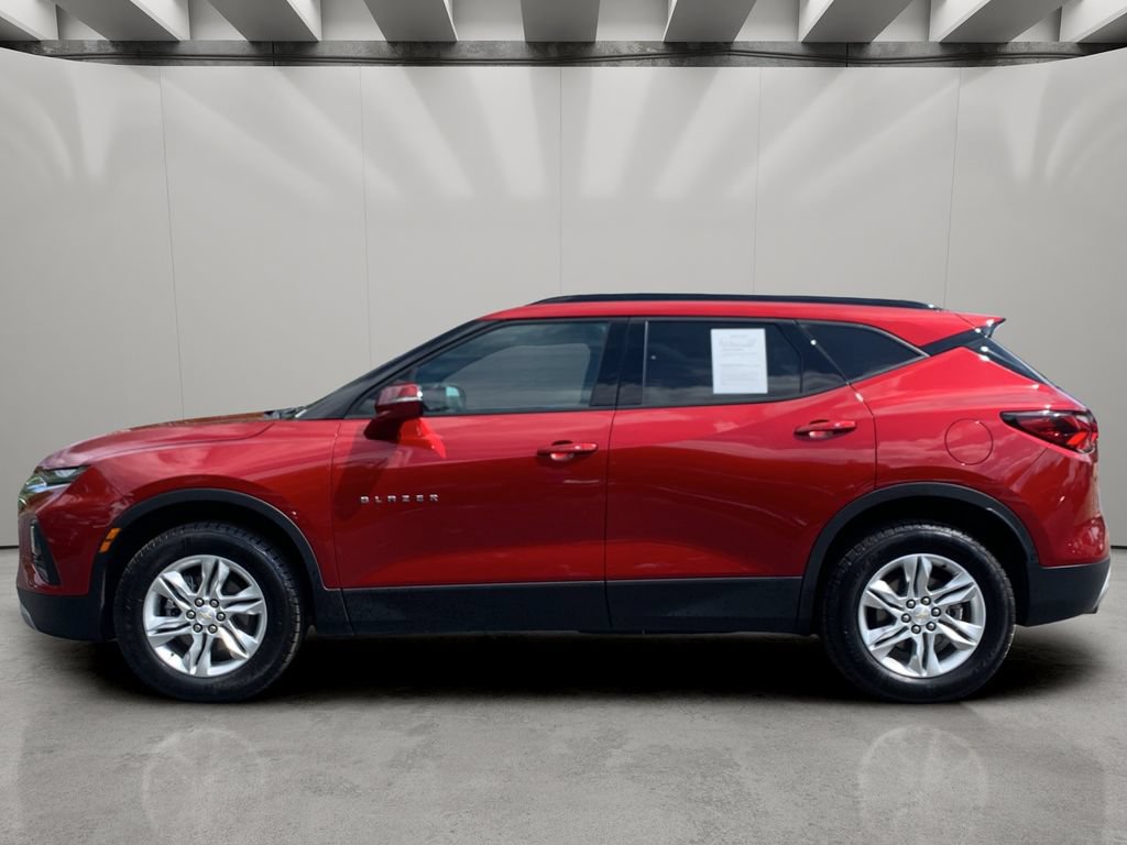 Used 2021 Chevrolet Blazer LT FWD image 2