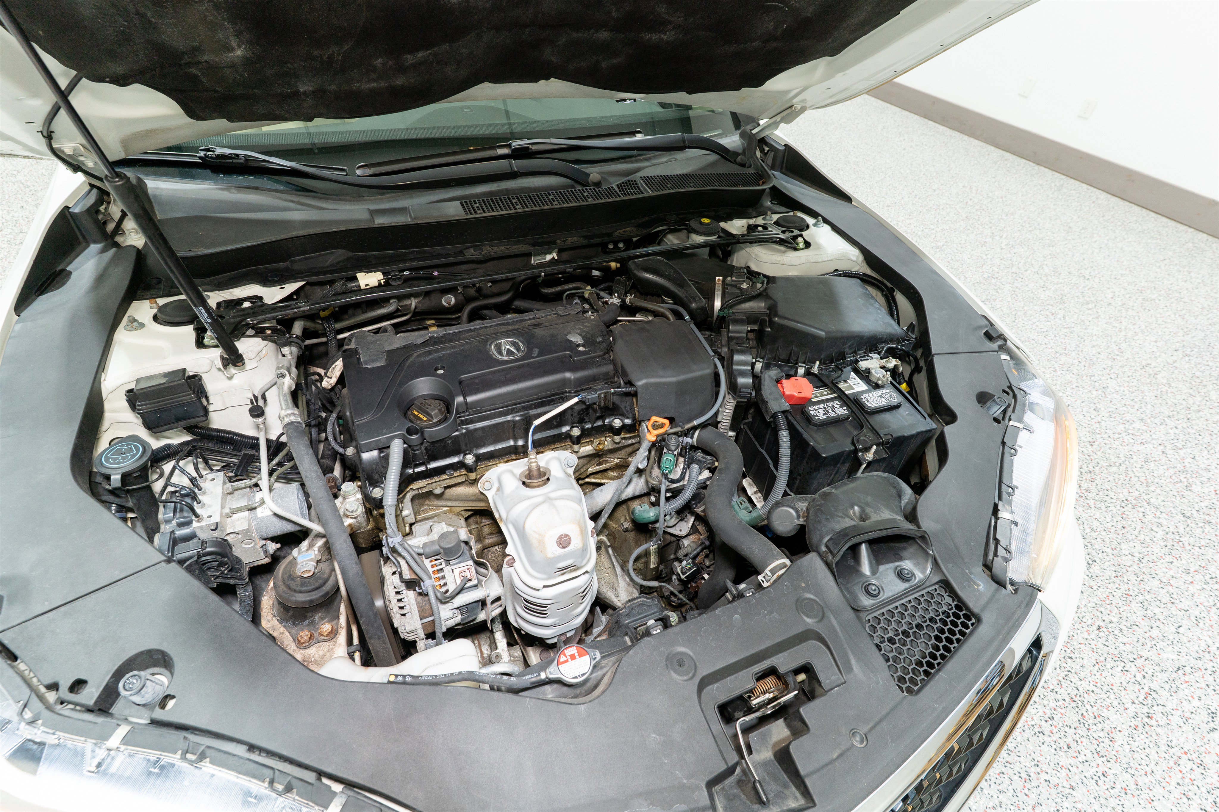 Used 2018 Acura TLX w/ Technology Package image 33