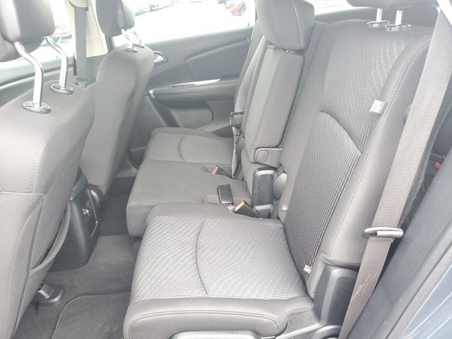 Used 2018 Dodge Journey SXT w/ Connectivity Group FWD image 14