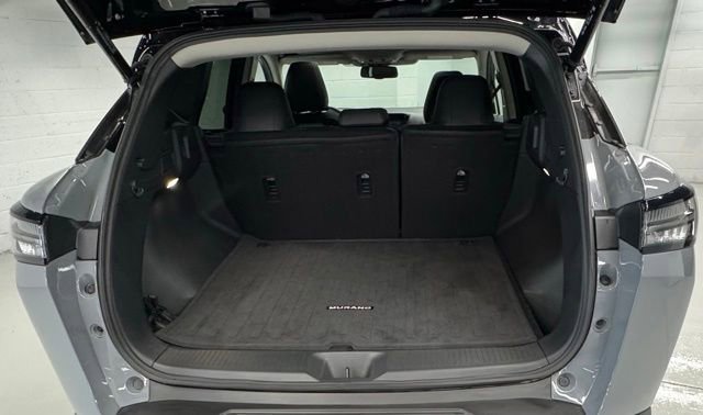 Used 2025 Nissan Murano SL AWD/4WD image 10