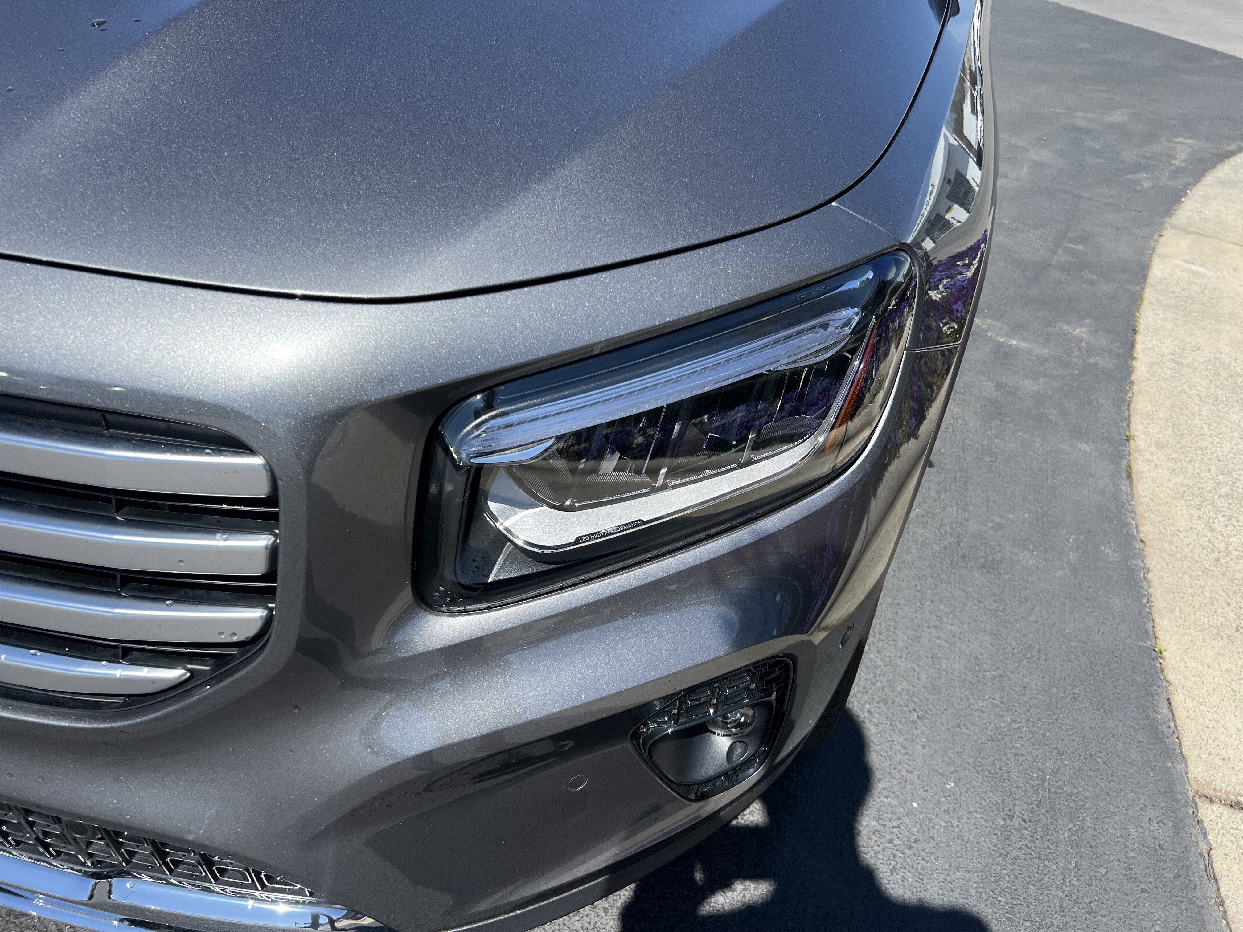 Used 2025 Mercedes-Benz GLB 250 250 image 6