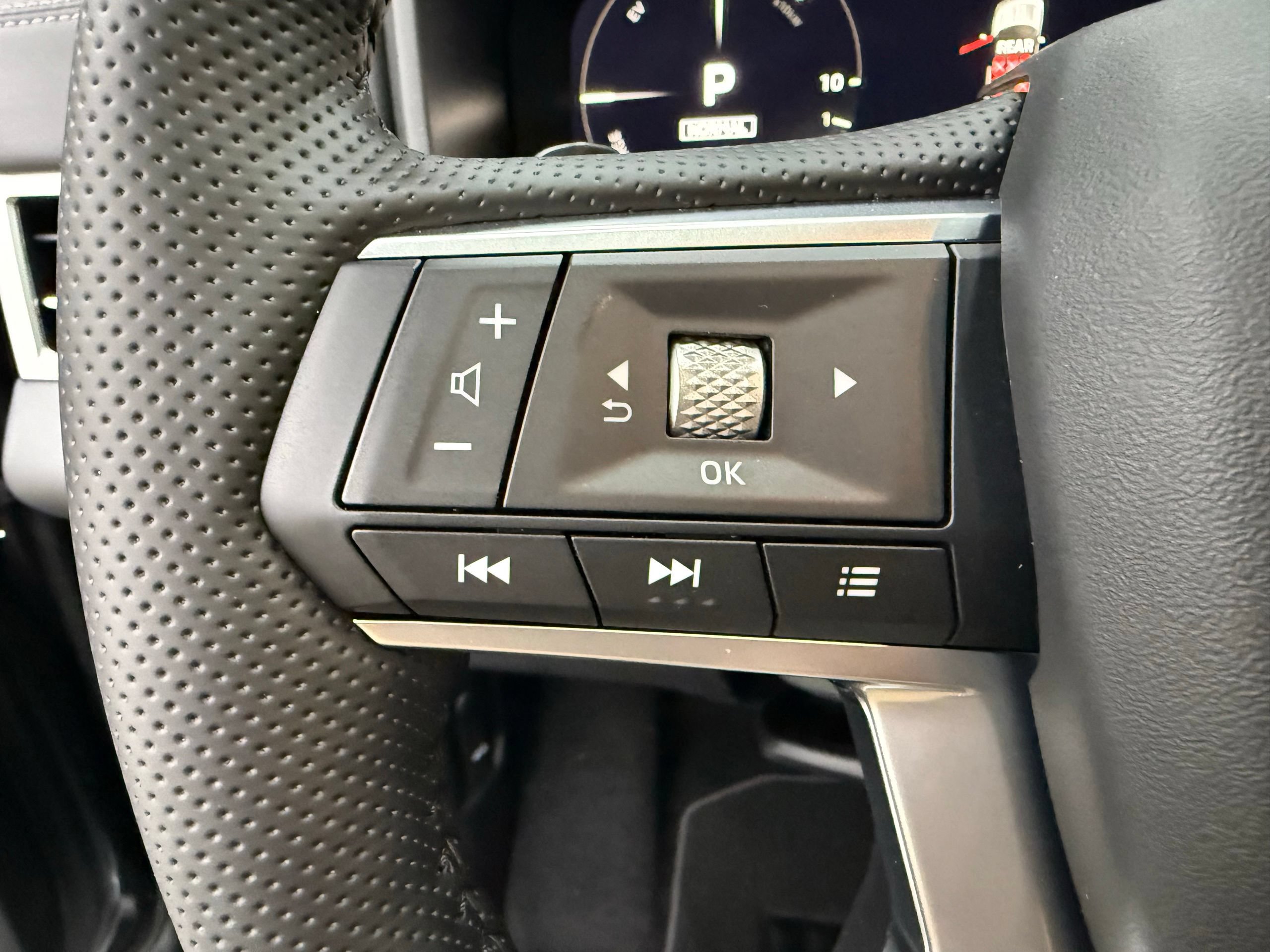 New 2026 Mitsubishi Outlander SE AWD/4WD image 11