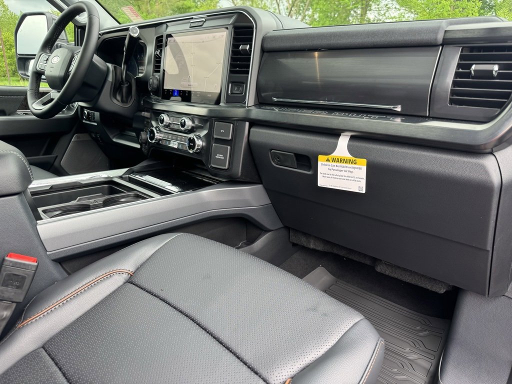New 2025 Ford F350 Lariat w/ Lariat Ultimate Package image 19