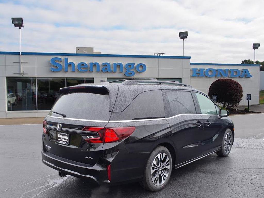 New 2026 Honda Odyssey Elite image 3