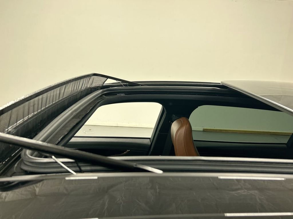 Used 2021 Lincoln Nautilus Reserve w/ Cargo Utility Package image 20