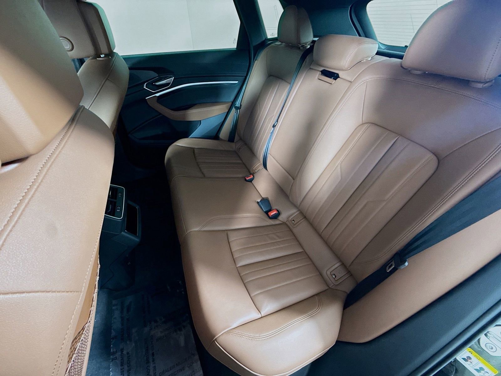 Certified 2023 Audi e-tron Premium w/ Convenience Plus Package image 21