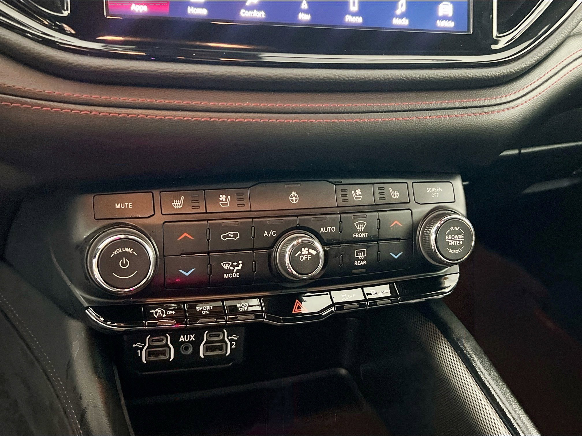 Used 2024 Dodge Durango GT image 19