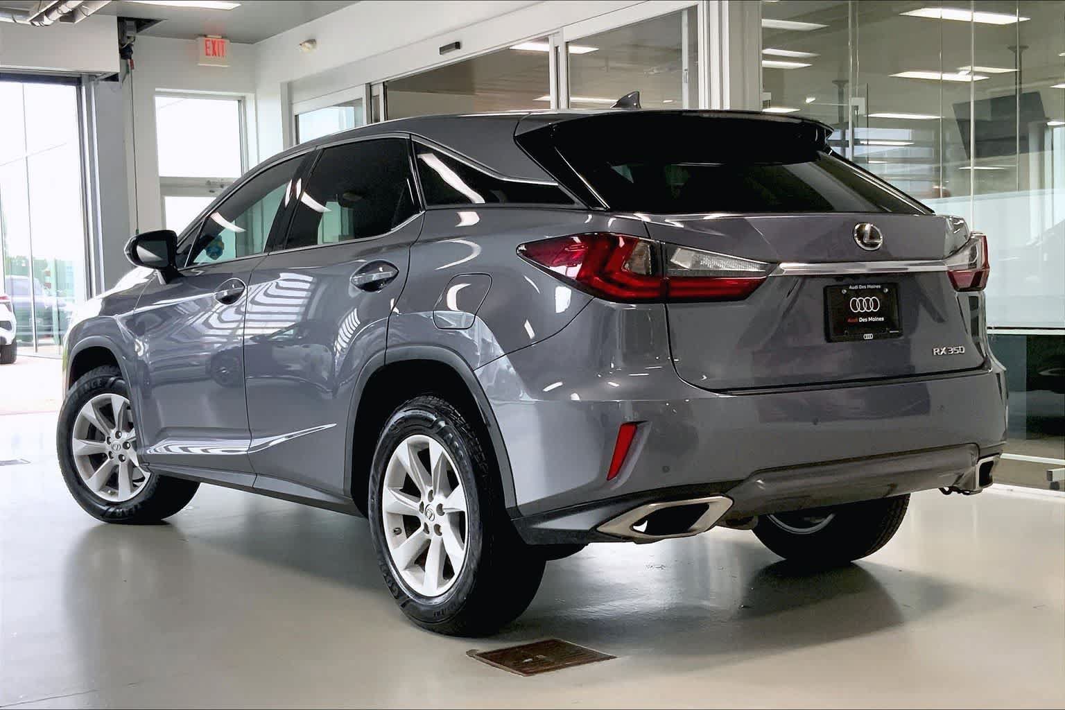 Used 2017 Lexus RX 350 AWD w/ Cold Weather Package image 4