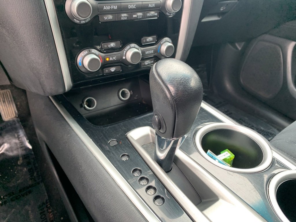 Used 2016 Nissan Pathfinder SV image 28